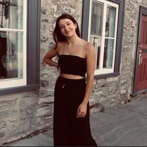 Meet your Posher, Catherine